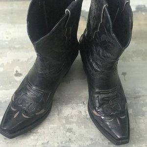 Ariat-Dahlia Western Boot size 9.5 women’s